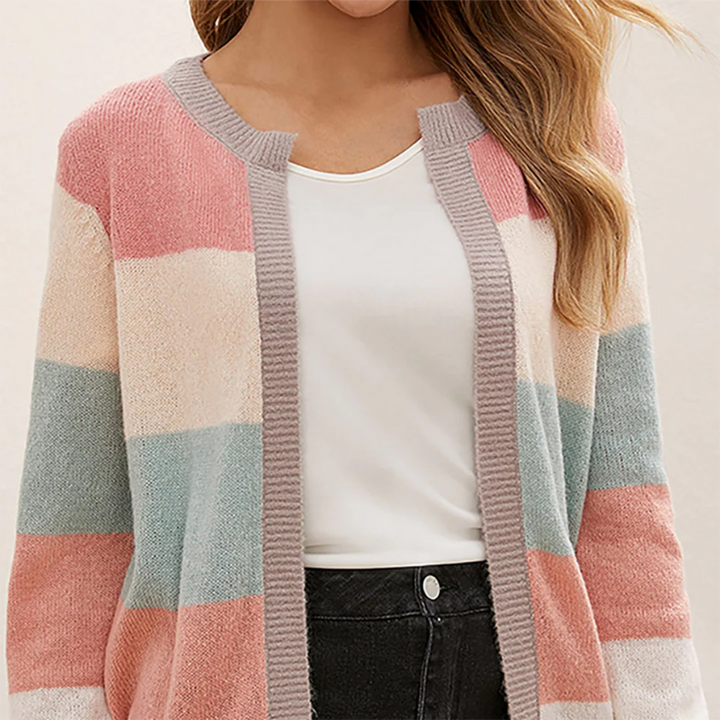 Women's Relaxed Fit Cardigan